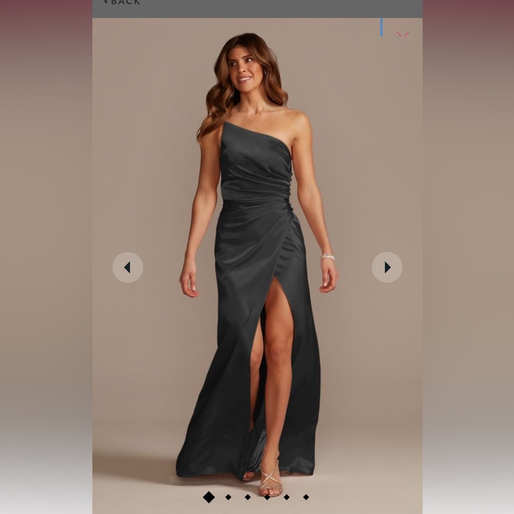 David’s bridal size 6 hemmed for 5’5”